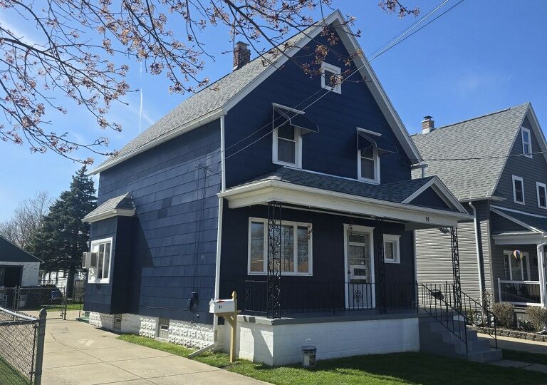 Painting your Buffalo exterior home with Paint of WNY